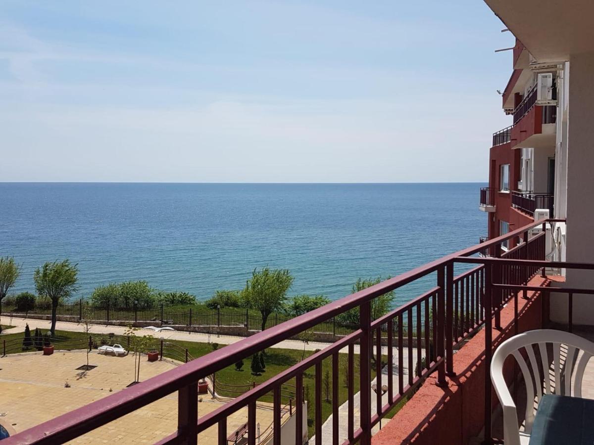 Panorama Marina Fort Beach - Premium Apartments Sea Viev Sveti Vlas Esterno foto