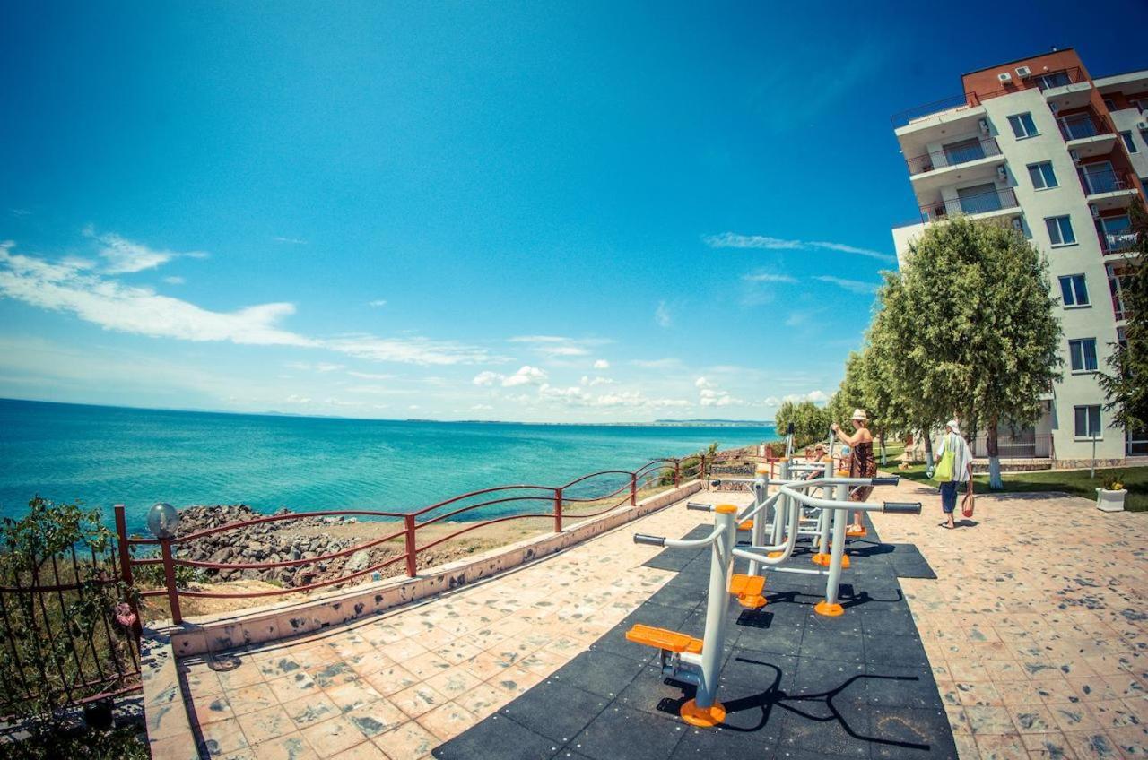 Panorama Marina Fort Beach - Premium Apartments Sea Viev Sveti Vlas Esterno foto