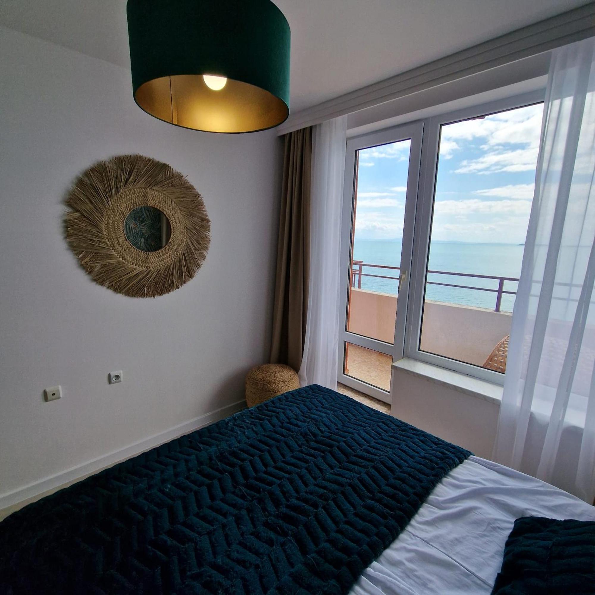 Panorama Marina Fort Beach - Premium Apartments Sea Viev Sveti Vlas Esterno foto
